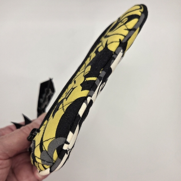 Vera Bradley - Zip Pouch w/ Key Fob in "Baroque" - EUC - Picture 9 of 12